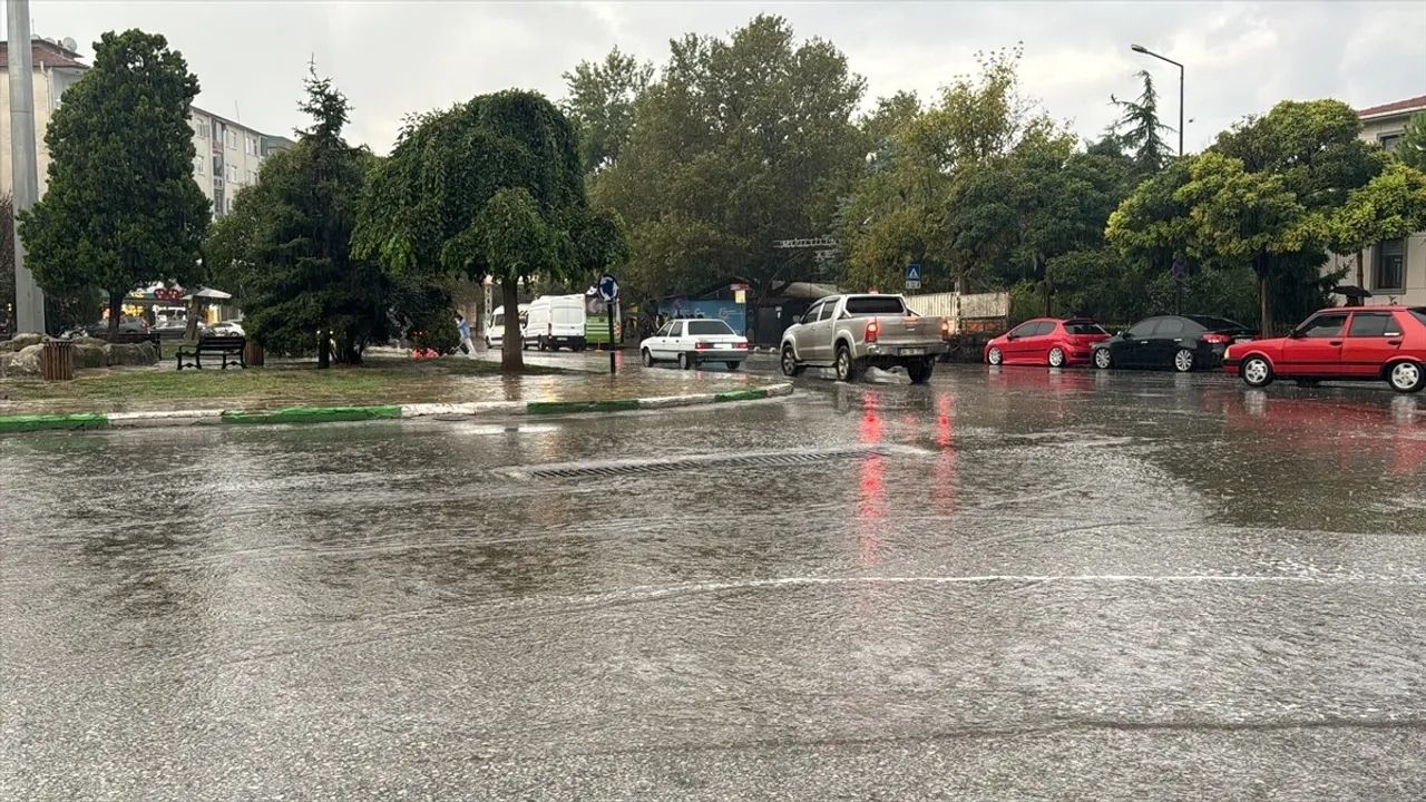 Meteoroloji’den 30 il için sarı ve turuncu kodlu uyarı!