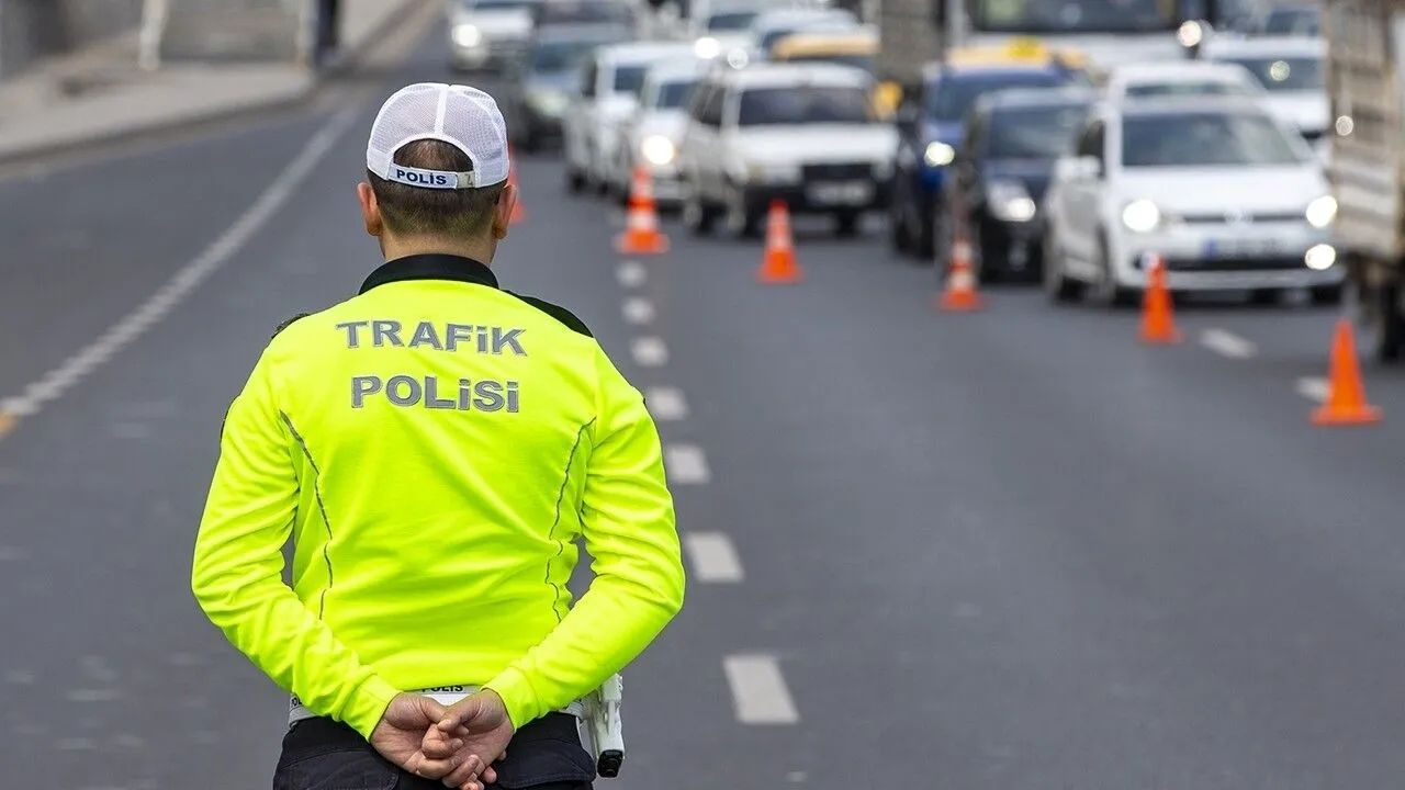 Resmi Gazete’de yayımlandı: Trafik cezalarına yüzde 43 zam geldi