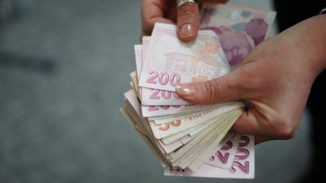 Ziraat Bankası harcamalarınıza özel 2000 TL hediye edecek: Başvuru için son 3 gün!